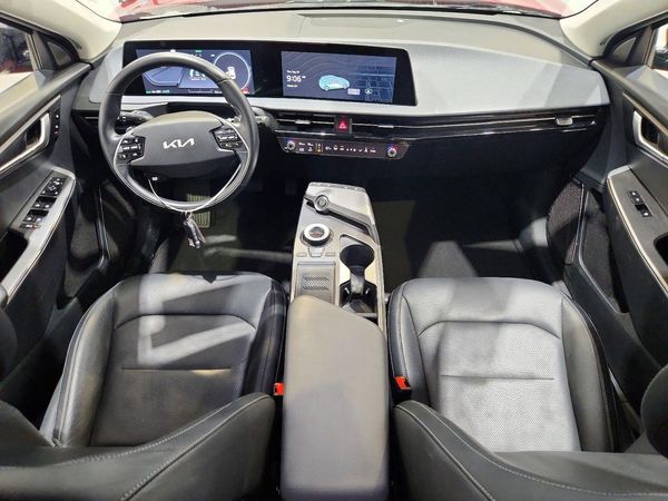 2024 KIA EV6 Light, Wind