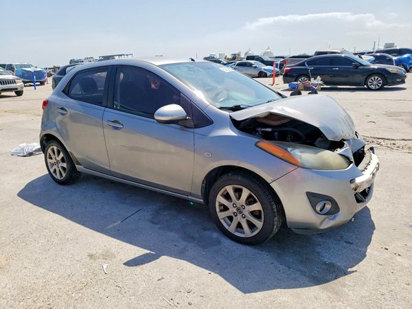 2014 MAZDA MAZDA2 Touring/GS