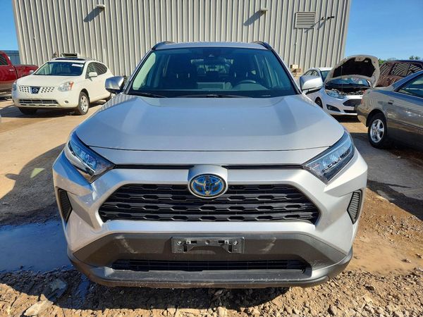 2021 TOYOTA RAV4 LE HV