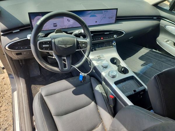 2026 GENESIS GV70 2.5T, 2.5T Select