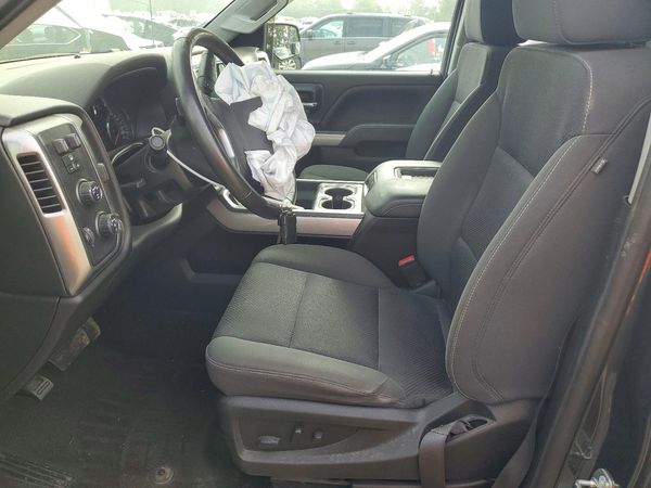 2017 CHEVROLET SILVERADO LT