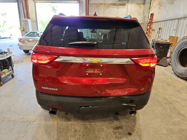 2021 CHEVROLET TRAVERSE LT