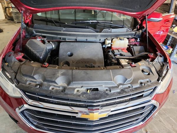 2021 CHEVROLET TRAVERSE LT