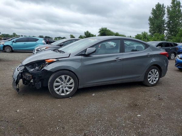 2013 HYUNDAI ELANTRA