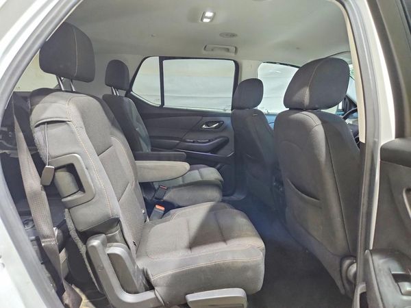 2020 CHEVROLET TRAVERSE LT