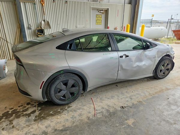 2023 TOYOTA PRIUS