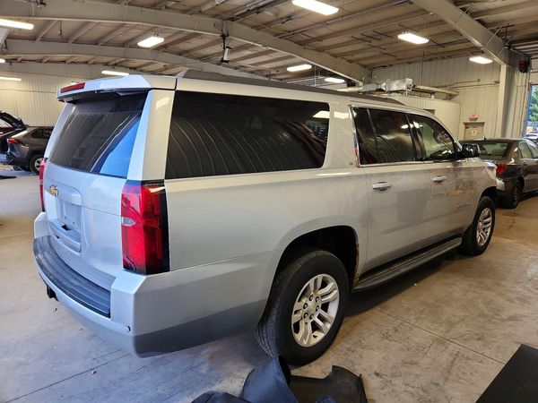 2016 CHEVROLET SUBURBAN LT
