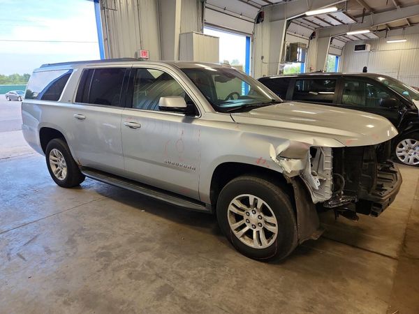 2016 CHEVROLET SUBURBAN LT