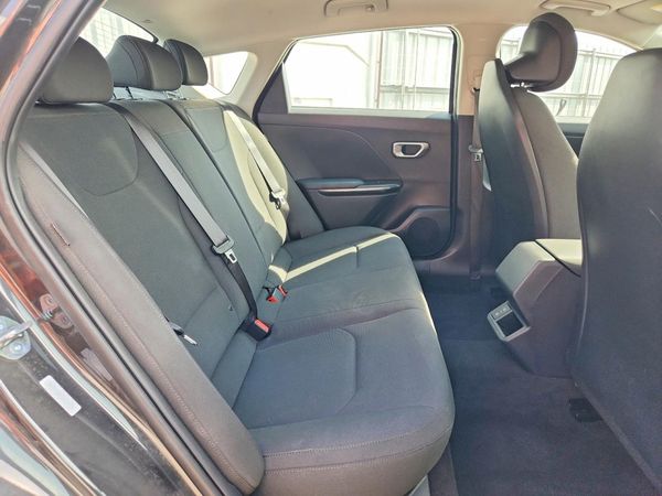 2026 KIA K4 LX, LXS
