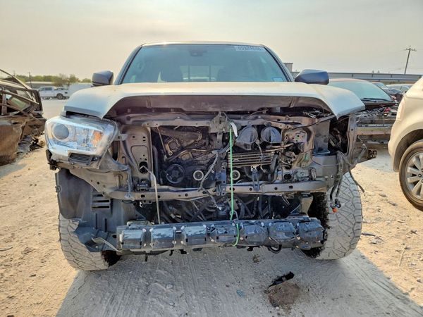 2019 TOYOTA TACOMA