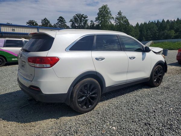 2017 KIA SORENTO