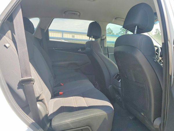 2017 KIA SORENTO