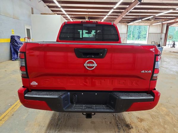 2026 NISSAN FRONTIER