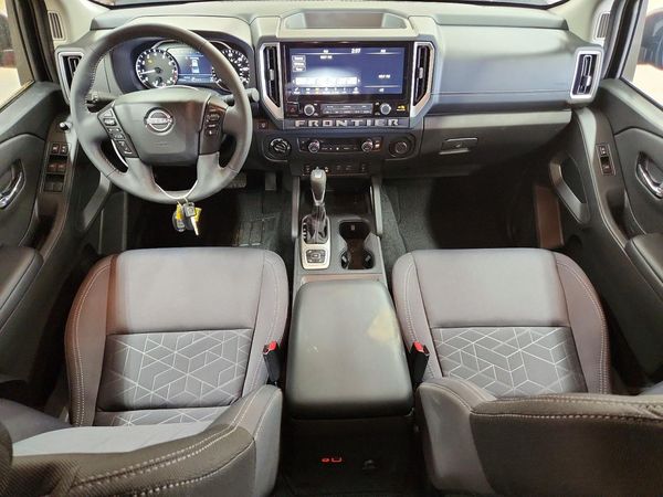 2026 NISSAN FRONTIER