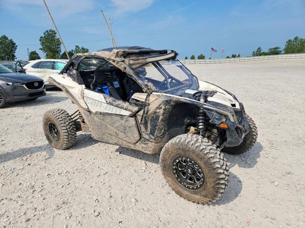 2019 CAN-AM MAVERICK X3