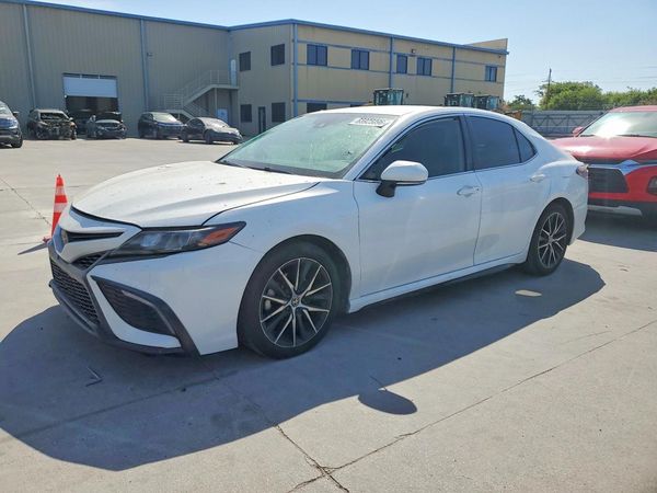 2022 TOYOTA CAMRY