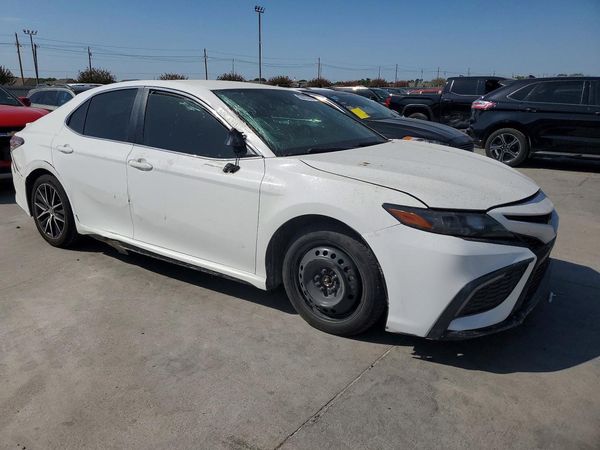 2022 TOYOTA CAMRY