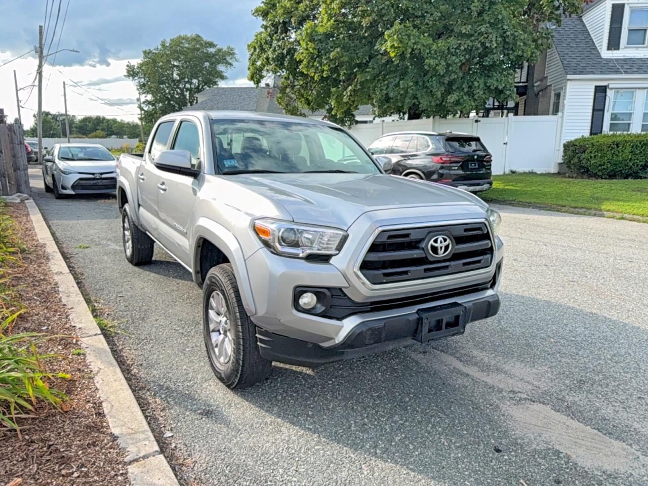 2016 TOYOTA TACOMA