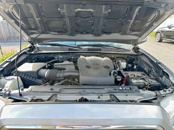 2016 TOYOTA TACOMA