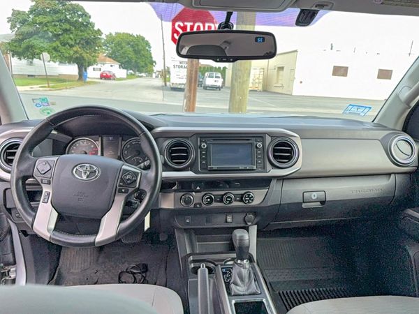2016 TOYOTA TACOMA