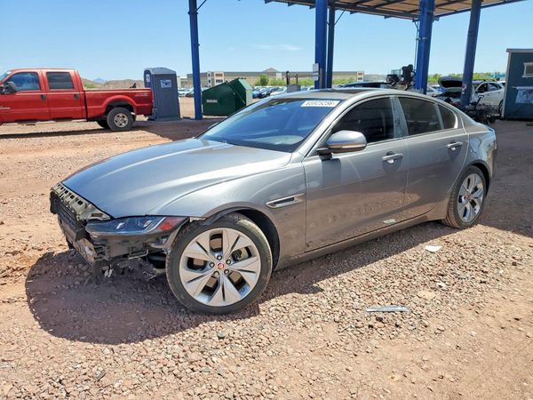 2020 JAGUAR XE
