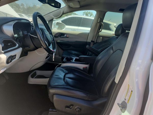 2022 CHRYSLER PACIFICA