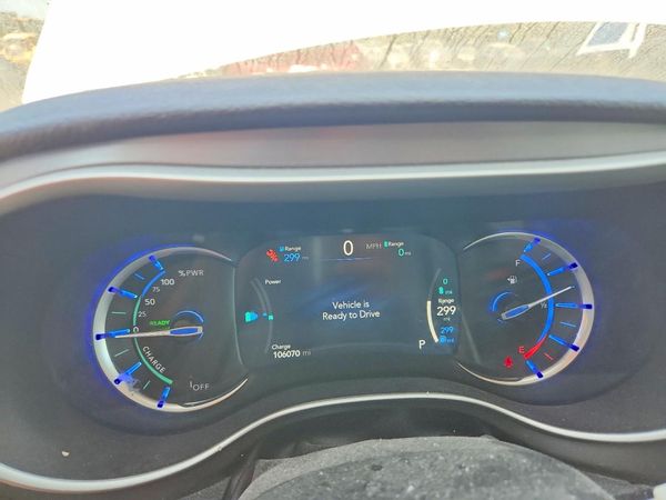 2022 CHRYSLER PACIFICA