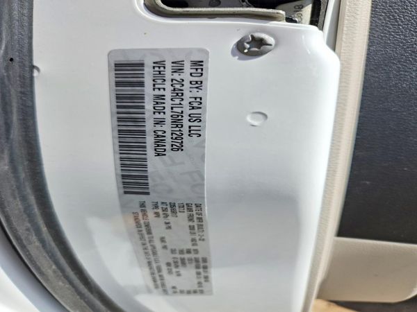 2022 CHRYSLER PACIFICA
