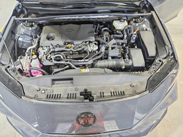 2026 TOYOTA CAMRY