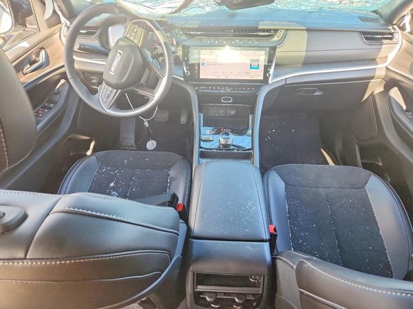 2026 JEEP CHEROKEE Base, Laredo — CKPT