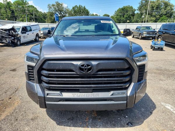 2024 TOYOTA TUNDRA
