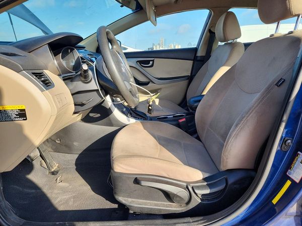 2016 HYUNDAI ELANTRA