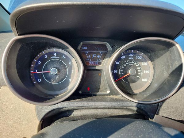 2016 HYUNDAI ELANTRA