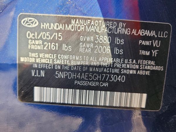 2016 HYUNDAI ELANTRA