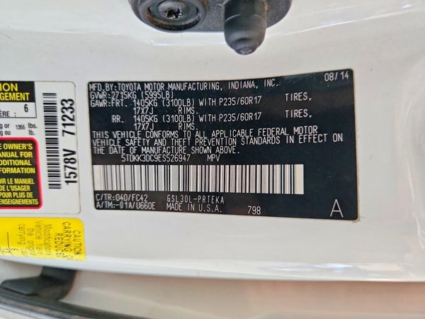 2014 TOYOTA SIENNA