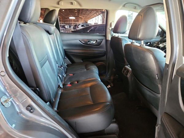 2018 NISSAN ROGUE