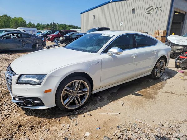 2013 AUDI S7 w/ Innovation Pkg