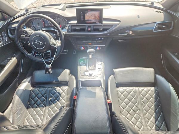 2013 AUDI S7 w/ Innovation Pkg
