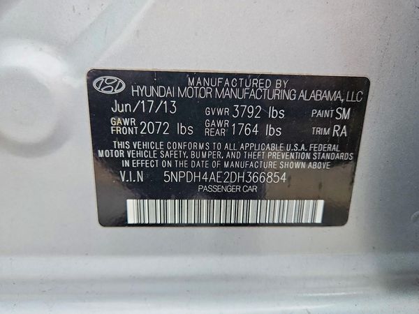2013 HYUNDAI ELANTRA
