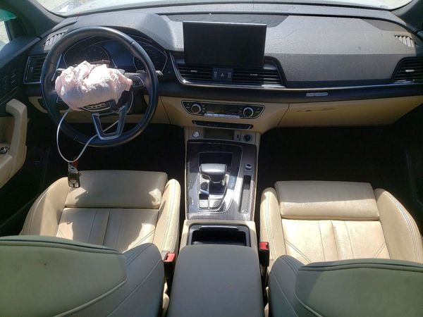2022 AUDI Q5 S Line quattro Premium