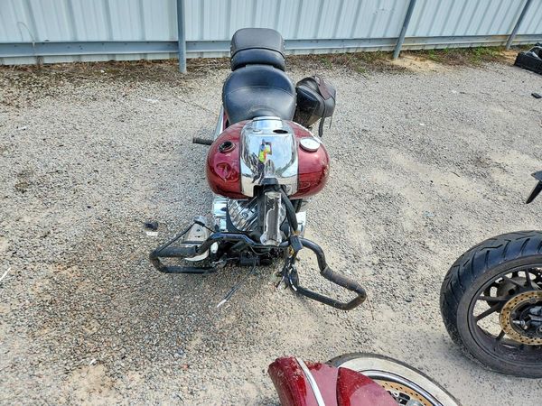2018 INDIAN MOTORCYCLE CO. MOTORCYCLE