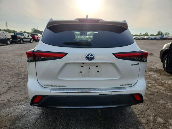 2021 TOYOTA HIGHLANDER Limited — DIRR