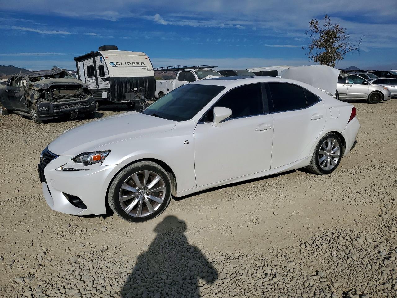 2016 LEXUS IS