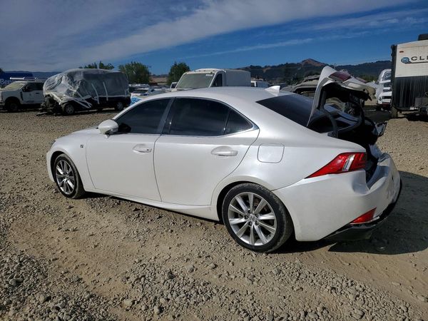 2016 LEXUS IS