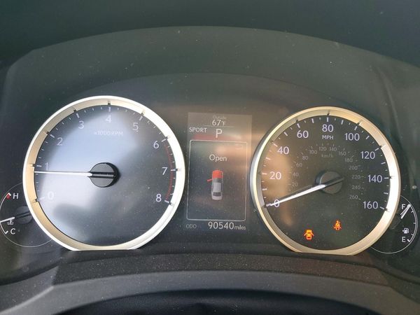 2016 LEXUS IS