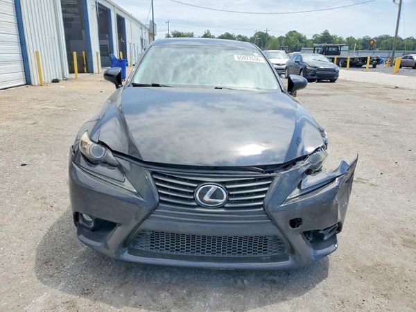 2016 LEXUS IS 200t