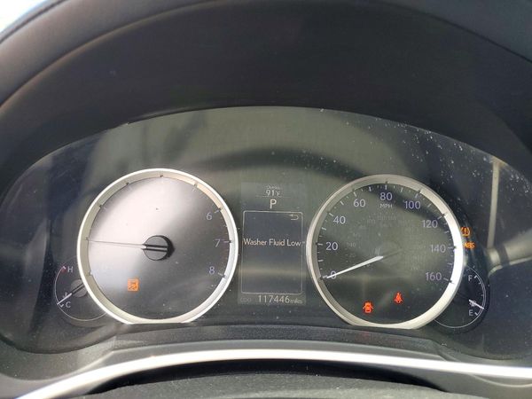 2016 LEXUS IS 200t