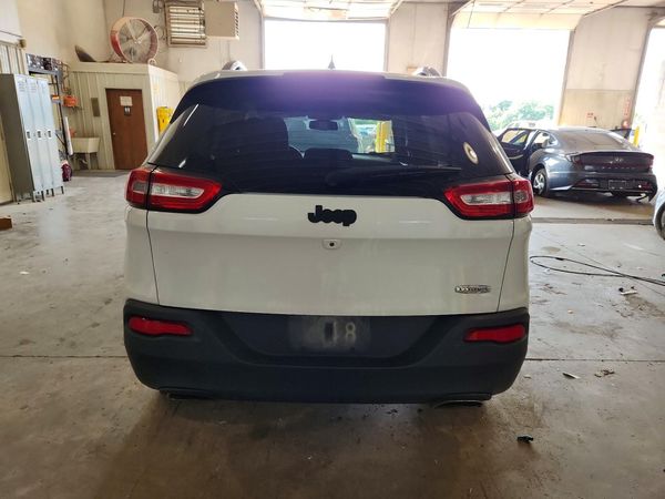 2015 JEEP CHEROKEE LATITUDE FWD