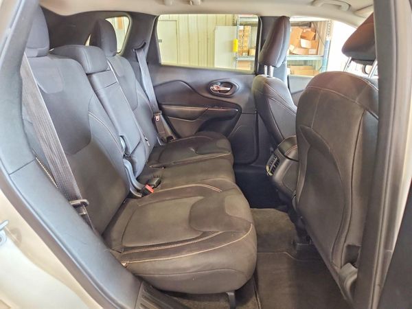 2015 JEEP CHEROKEE LATITUDE FWD