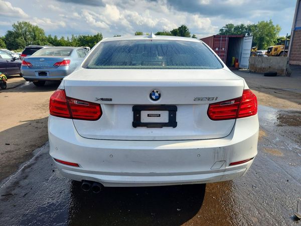 2013 BMW 328